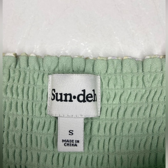 Sinatra Blouse Aritzia (Sun-Deh Best) - Picture 5 of 5